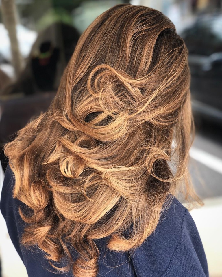 214x36724305_598849467168070_2037486395928346624_n